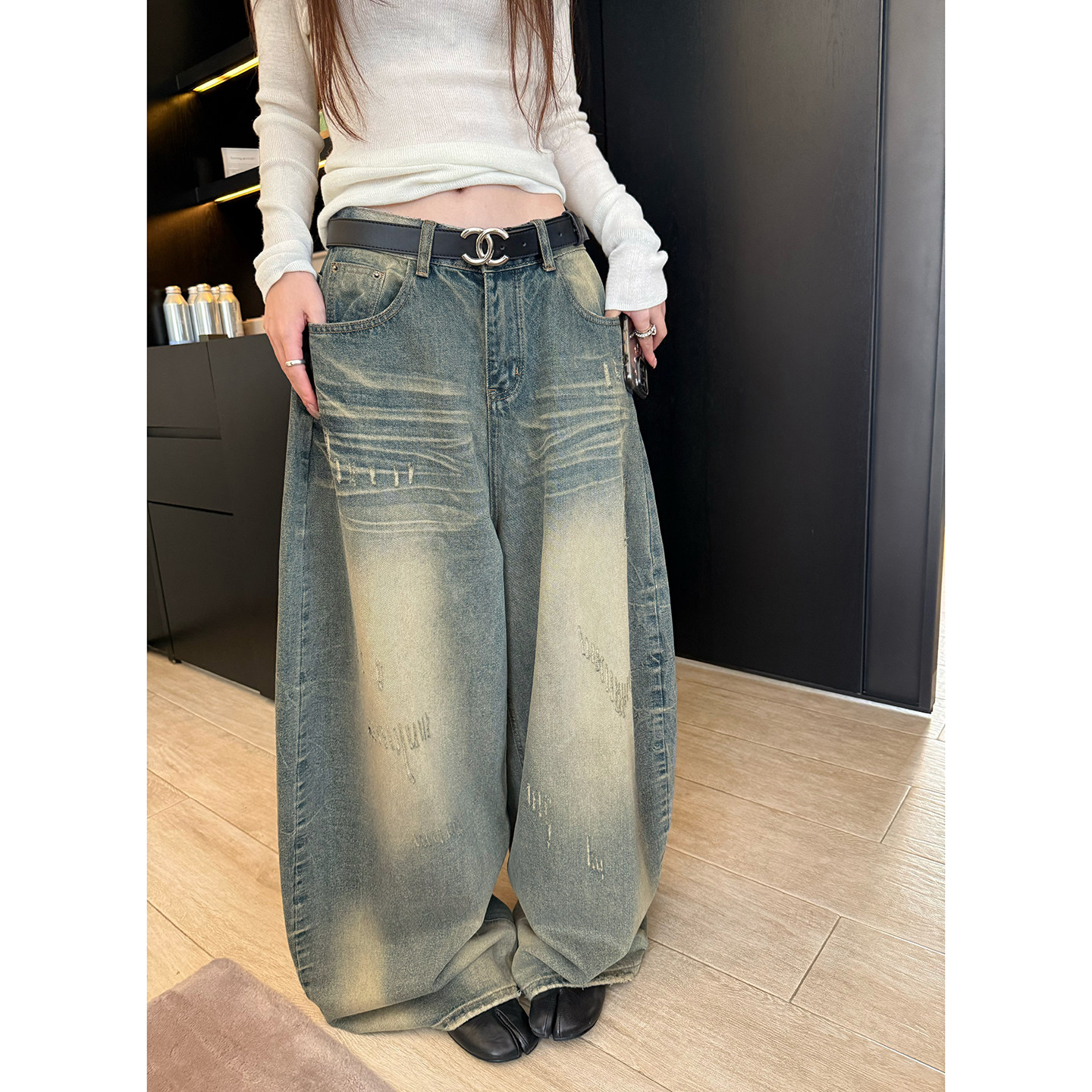Here yaya shop 旧画报古董雅痞少女磨破工艺时髦气球脏脏牛仔裤图片