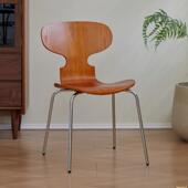 北欧ins风中古餐椅实木靠背餐桌椅子家用蚂蚁椅现代简约复古凳子