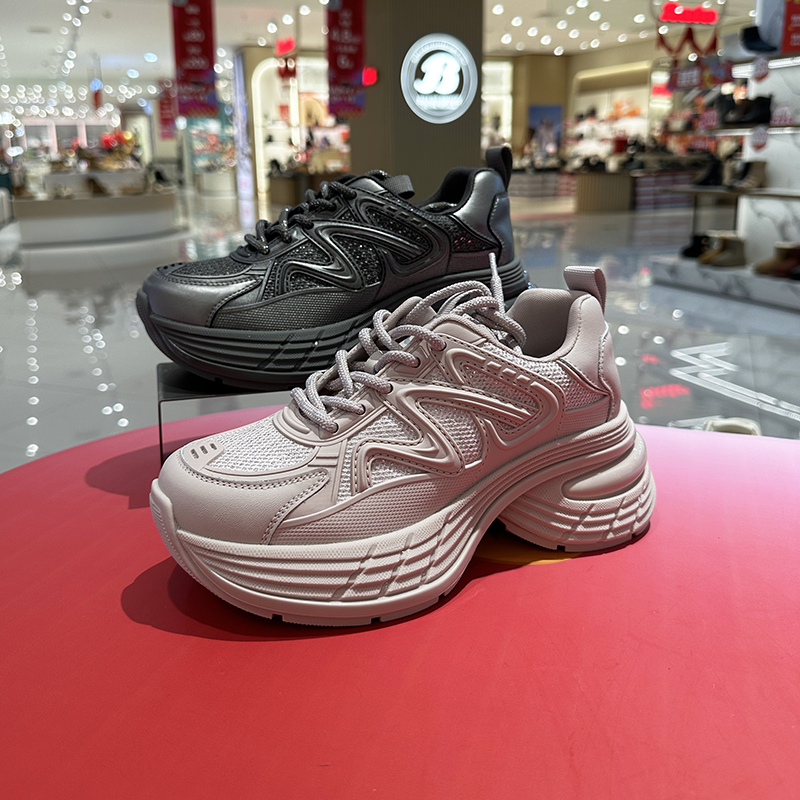 千百度商场同款正品时尚休闲鞋