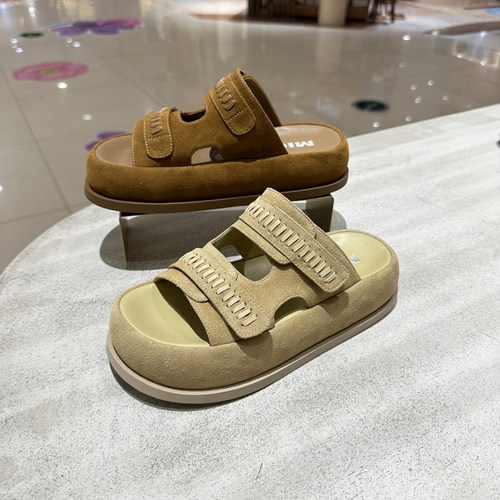 MIO头层牛皮轻便厚底休闲凉鞋