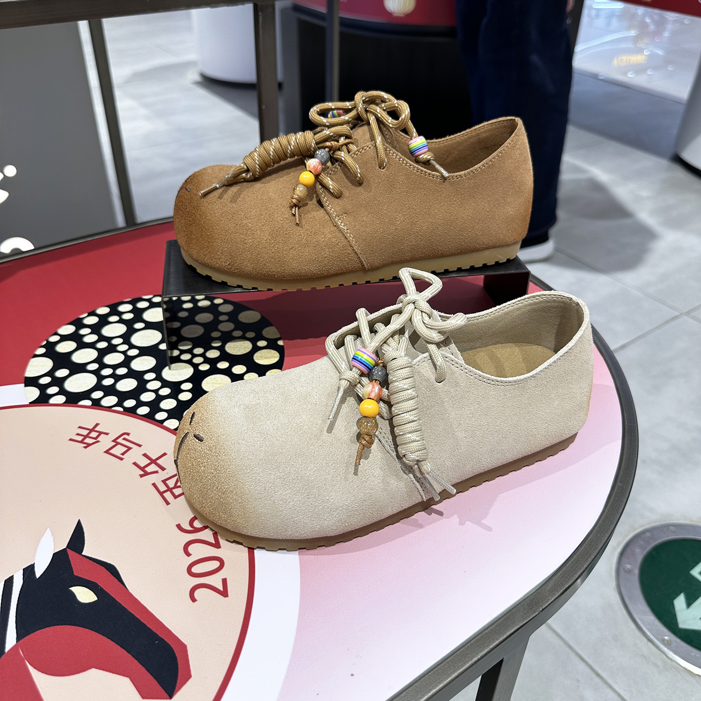 千百度女鞋个性真皮复古勃肯鞋2026春新款爆款百搭精致A26163811,女鞋,勃肯鞋/软木鞋,淘宝优惠券,粉丝福利购,淘宝优惠卷