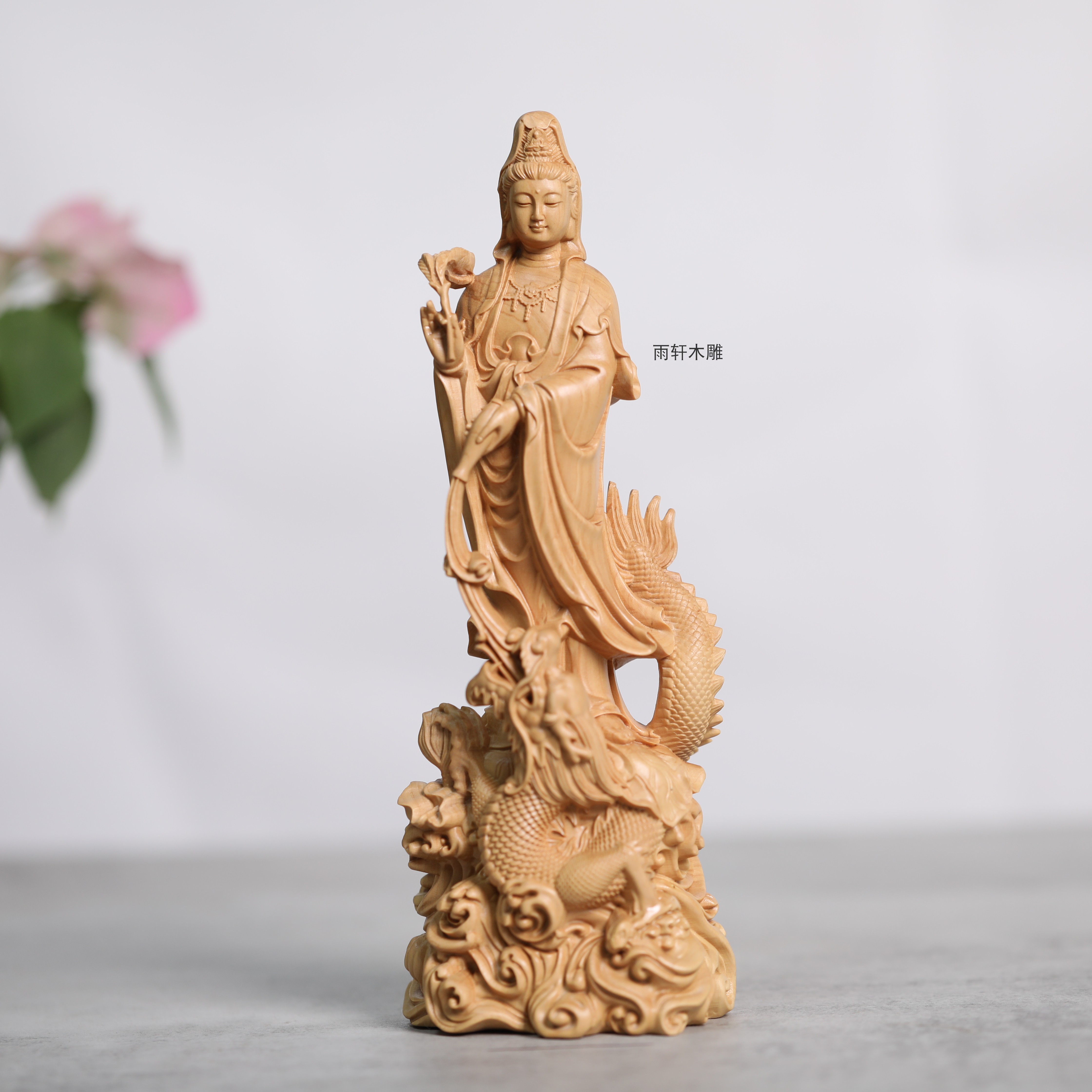 小叶黄杨木雕观音乘龙摆件