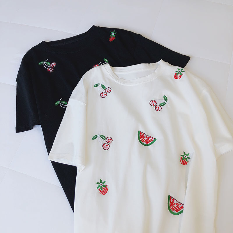爱到不能行 立体小樱桃重工刺绣纯棉圆领显瘦短袖T恤女大码上衣潮
