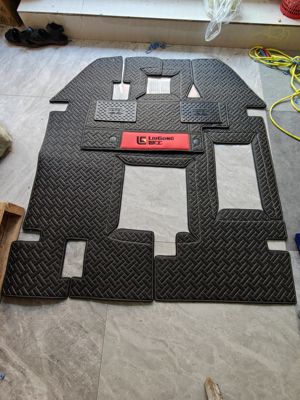 适用于柳工836装载机脚垫铲车驾驶室垫子专车专用