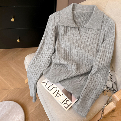 小v翻领绞花毛衣女款2025新款冬