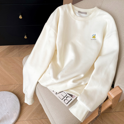 宽松休闲刺绣无帽圆领卫衣女早春