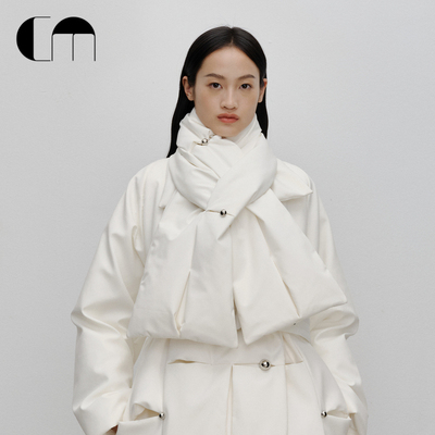 COMMEMOI白色方块羽绒围巾