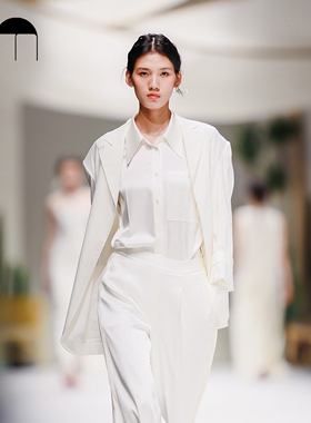 [秀场同款]COMME MOI吕燕设计师早春女士亚麻宽松休闲西装外套