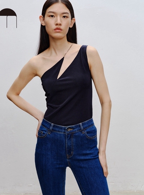 COMME MOI吕燕设计师早春款斜肩美背辣妹纯色简约内搭背心吊带女