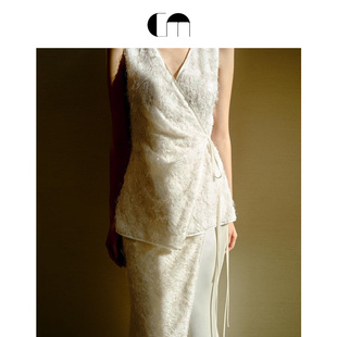 [闫妮同款]CM吕燕设计师早春女装流苏珠片V领无袖上衣背心T恤