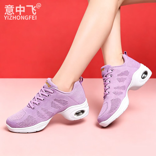 春夏网面透气软底广场舞鞋女