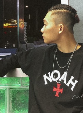 NOF studio  初代十字架贴布绣宽松毛圈圆领卫衣