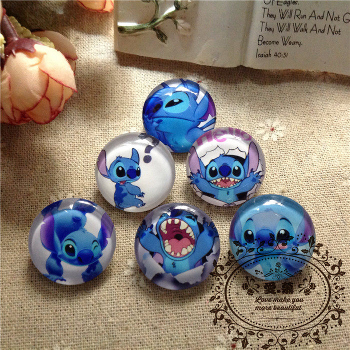 Broche femme en cristal artificiel - Ref 1181377 Image 1