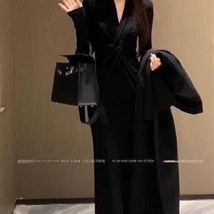 黑色扭结V领打底针织连衣裙女秋季配大衣修身内搭开叉长毛衣裙子