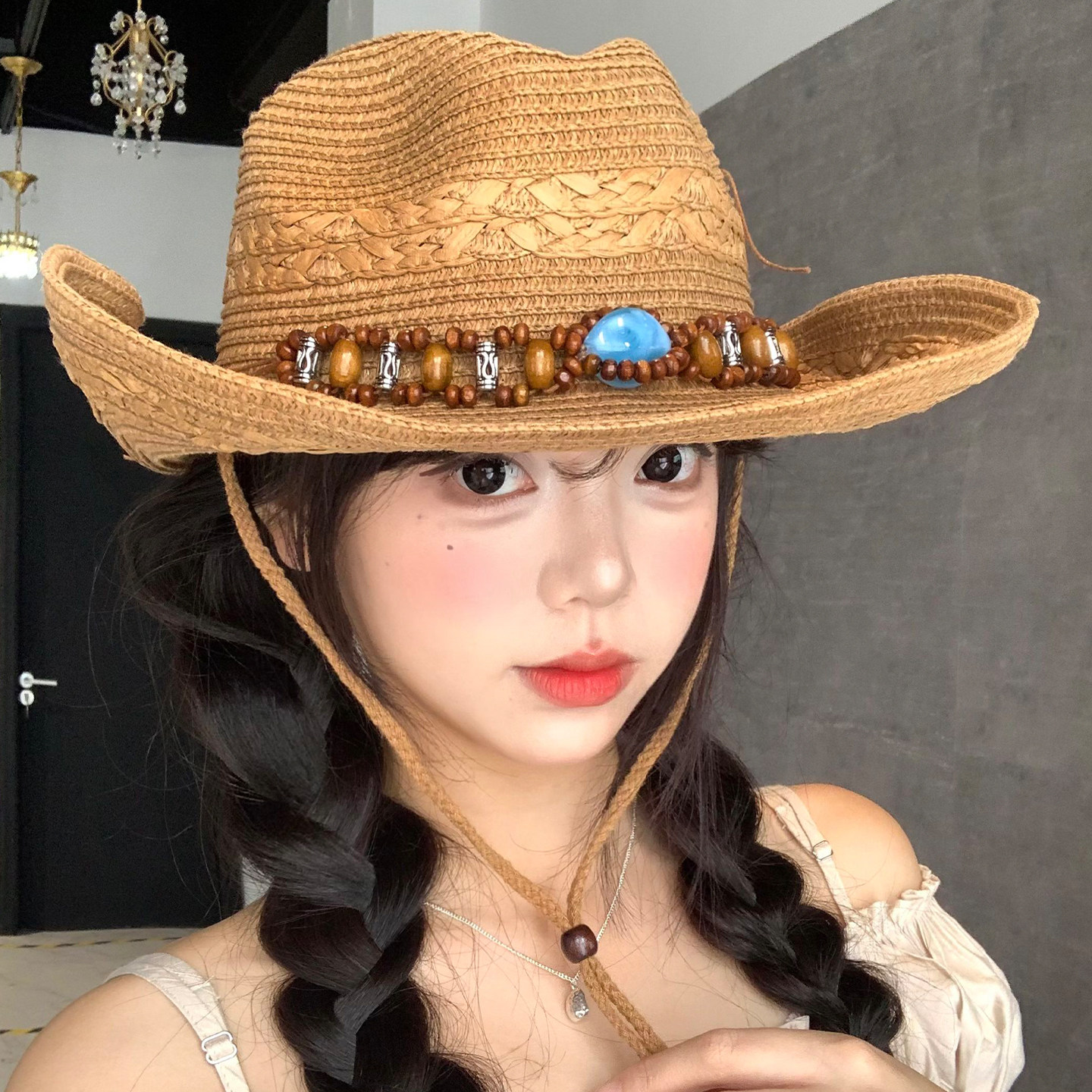 民族风草编串珠西部牛仔帽女夏季旅游拍照遮阳草帽大帽檐登山帽子