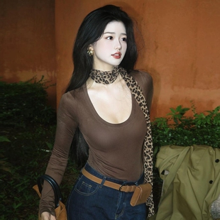 千禧辣妹风豹纹丝巾女春季复古高级感不规则性感薄款围巾长条领巾