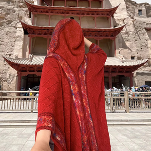 红色斗篷披肩外搭女2025新款 民族风沙漠敦煌旅行青海旅游穿搭披风