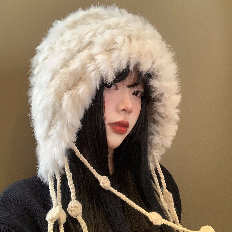 白色流苏兔毛针织毛绒帽