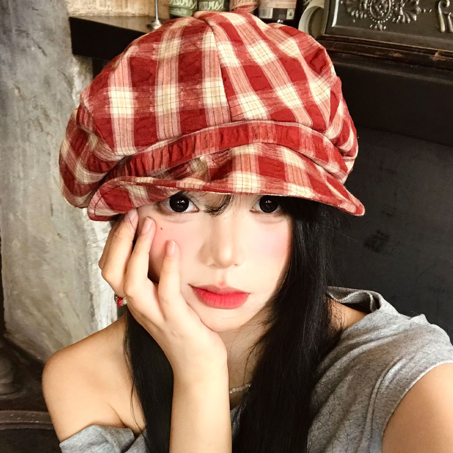 红色格子贝雷帽女日系复古显脸小