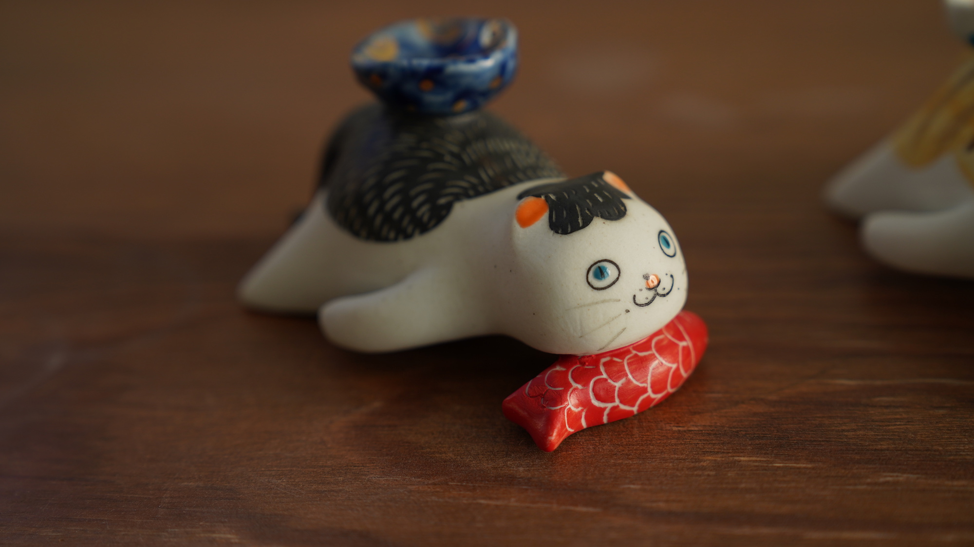 饭碗小喵慵懒躺着手办茶宠摆件