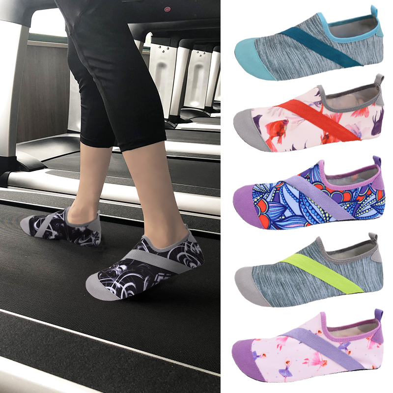 亲子款健身减肥室内瑜伽跑步跳绳专用防滑静音贴服居家训练鞋