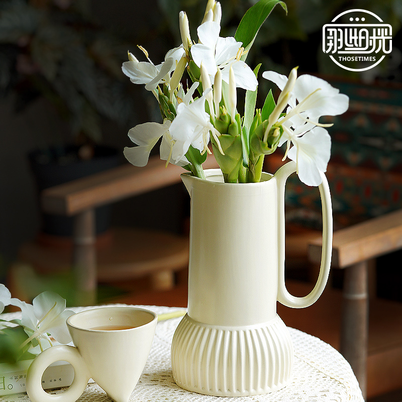 北欧创意陶瓷花瓶奶油色现代简约客厅茶几干花插花桌面花器摆件
