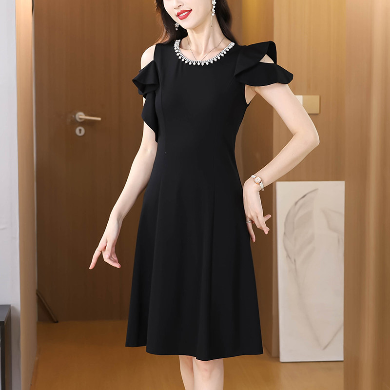 黑色露肩显瘦夏季新款阔太太连衣裙大码女装胖mm胖妹妹短袖妈妈装