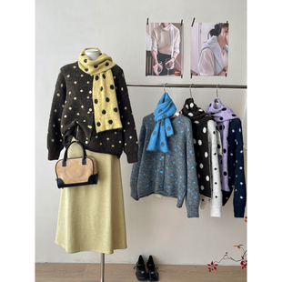 日韩系慵懒风复古波点毛衣外套女秋冬百搭配围巾针织开衫 两件套装