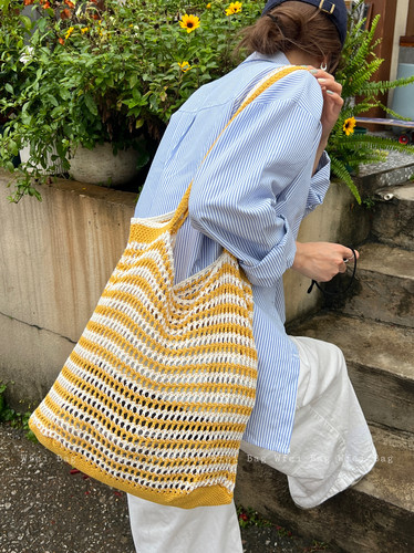 韩系简约慵懒风黄白条纹编织包女