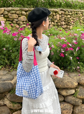 Wfei元气撞色粉色格子帆布包休闲大容量单肩包可爱布袋学生托特包