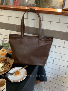 Wfei大容量软面托特包皮包新款 极简单肩皮包高级感通勤纯色手提包