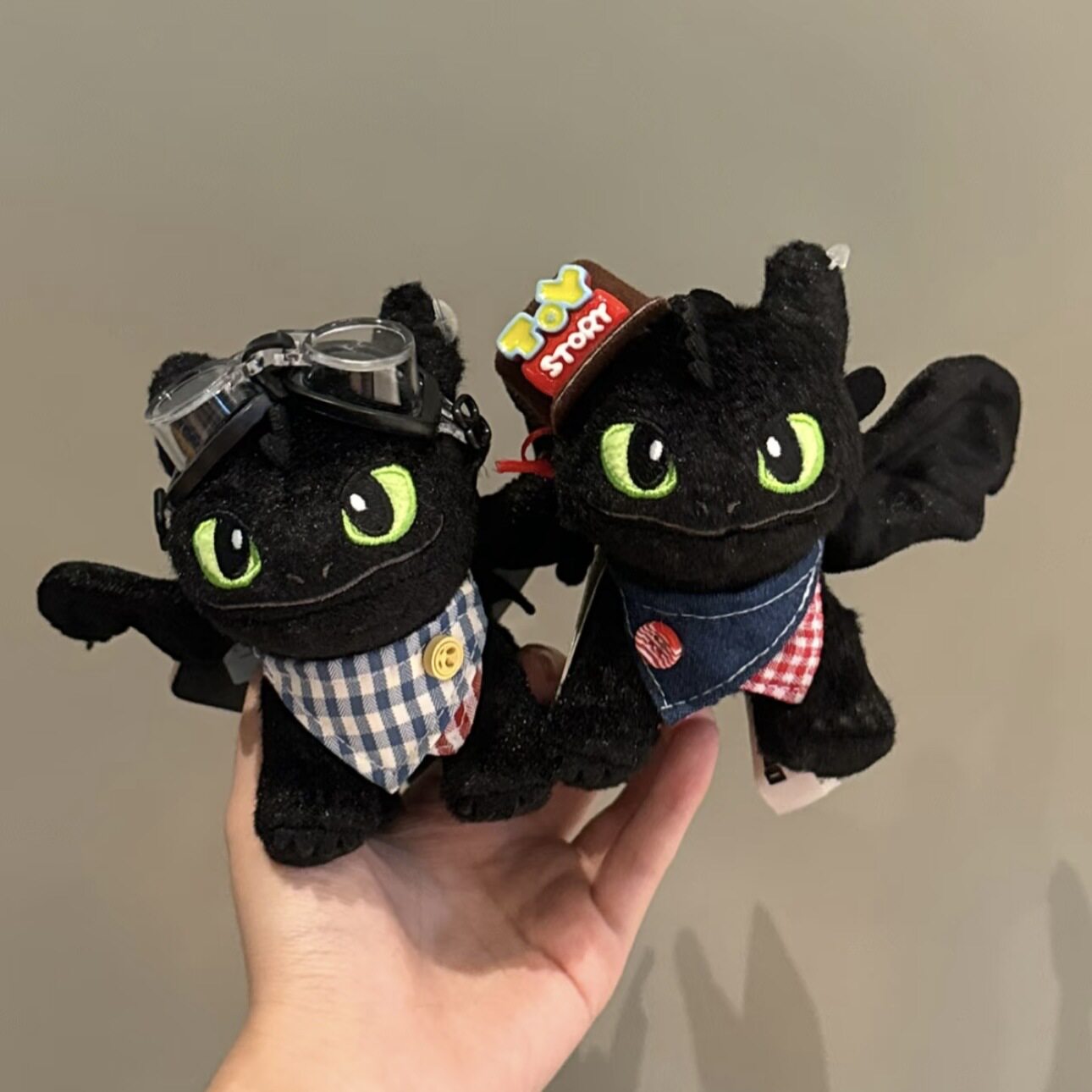 正版驯龙高手无牙仔挂件玩偶环球摆件