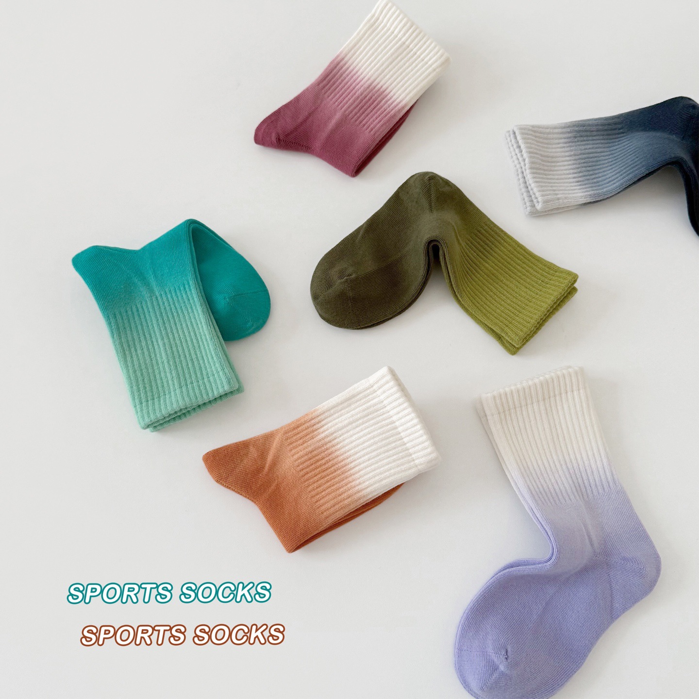 米若克儿童袜子2025春季新品潮童袜渐变无骨袜男女棉袜学生运动袜