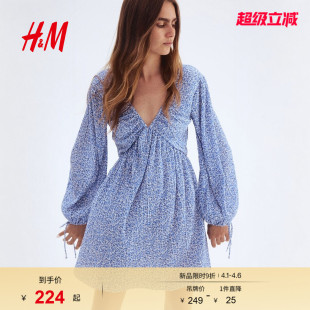 海边v领褶纹长袖 设计感碎花裙1295133 连衣裙冬季 HM女装