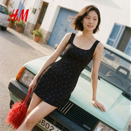 HM2026夏季新款女装樱桃印花吊带连衣裙1000168