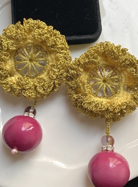 VTG设计师款原创手作手工钩织金黄色花卉粉紫色珐琅棉花珍珠耳夹