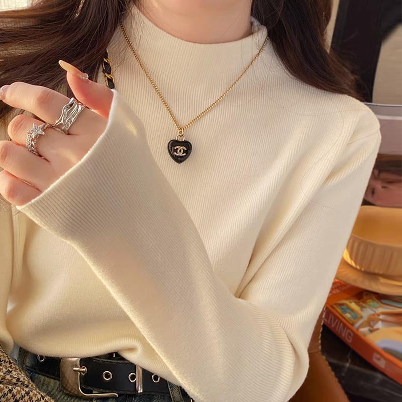 怡香婷半高领长袖针织衫