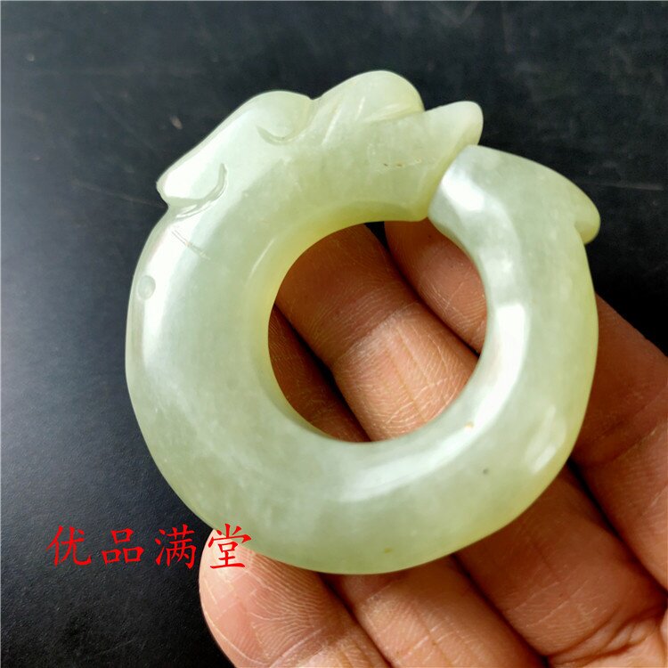 珠宝仿古做旧岫玉工艺品颈饰腰挂原色玉猪龙C型玉佩怀旧玉挂件