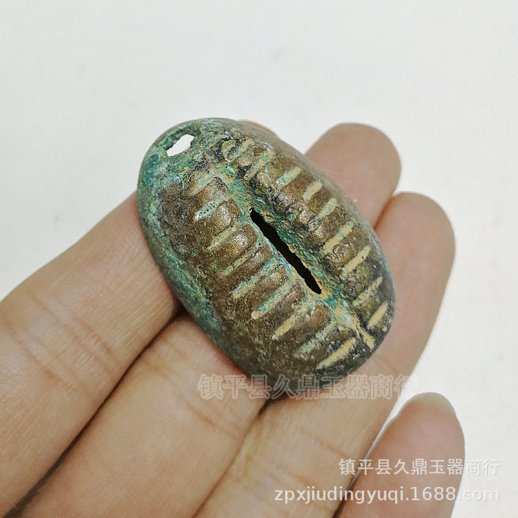 仿古青铜器贝壳钱币批发 古玩杂项仿古做旧青铜器杂件厂家批发