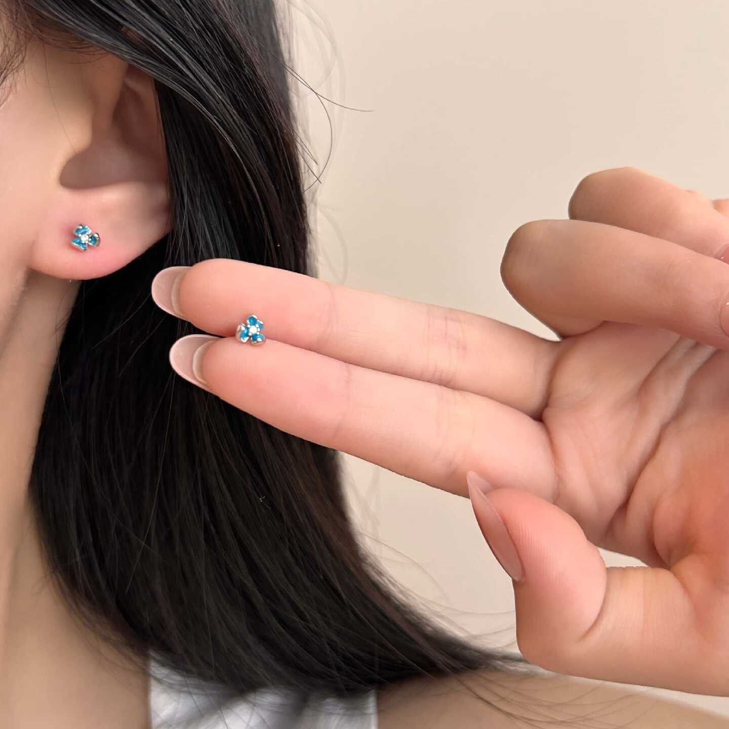 s999纯银韩版鸢尾花耳钉女小众设计花朵清新百搭耳线轻奢流苏耳饰