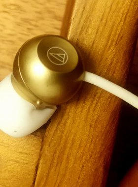 【贵气十足】铁三角金色豆小入耳朵不痛式睡眠有线通用重低音耳机