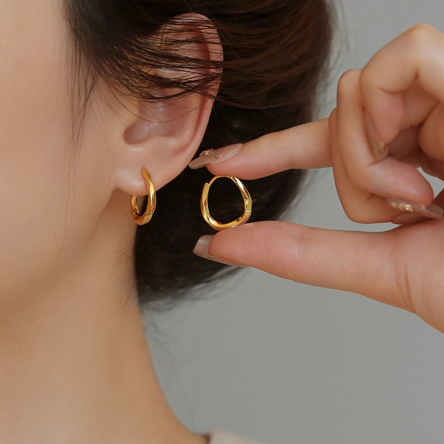 莫比乌斯耳环圈圈2025新款爆款高级感轻奢素圈耳圈纯银耳饰耳钉女,饰品/流行首饰/时尚饰品新,耳环,淘宝优惠券,粉丝福利购,淘宝优惠卷