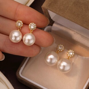 深海母贝珍珠耳钉耳环2026新款爆款夏天珍珠耳钉轻奢高级感耳饰女