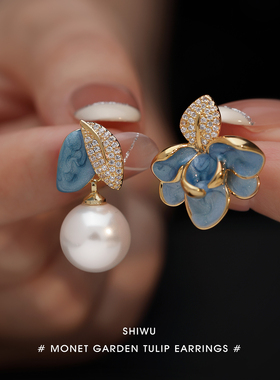 蓝色珐琅滴釉花朵珍珠耳钉不对称耳环2026新款爆款度假风高级耳饰