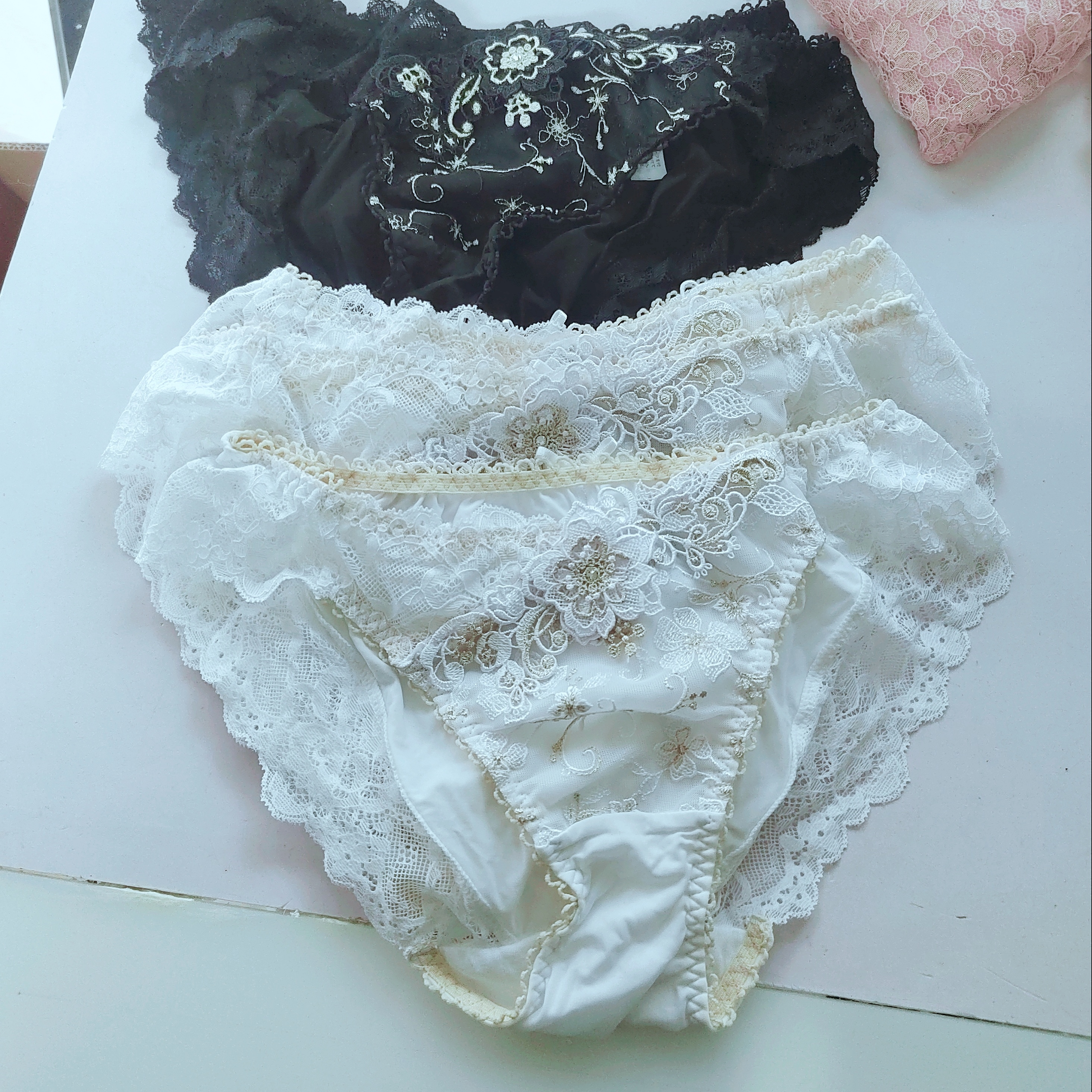 捡漏日本原单性感蕾丝女士内裤重工刺绣花朵中低腰少女三角裤底裤