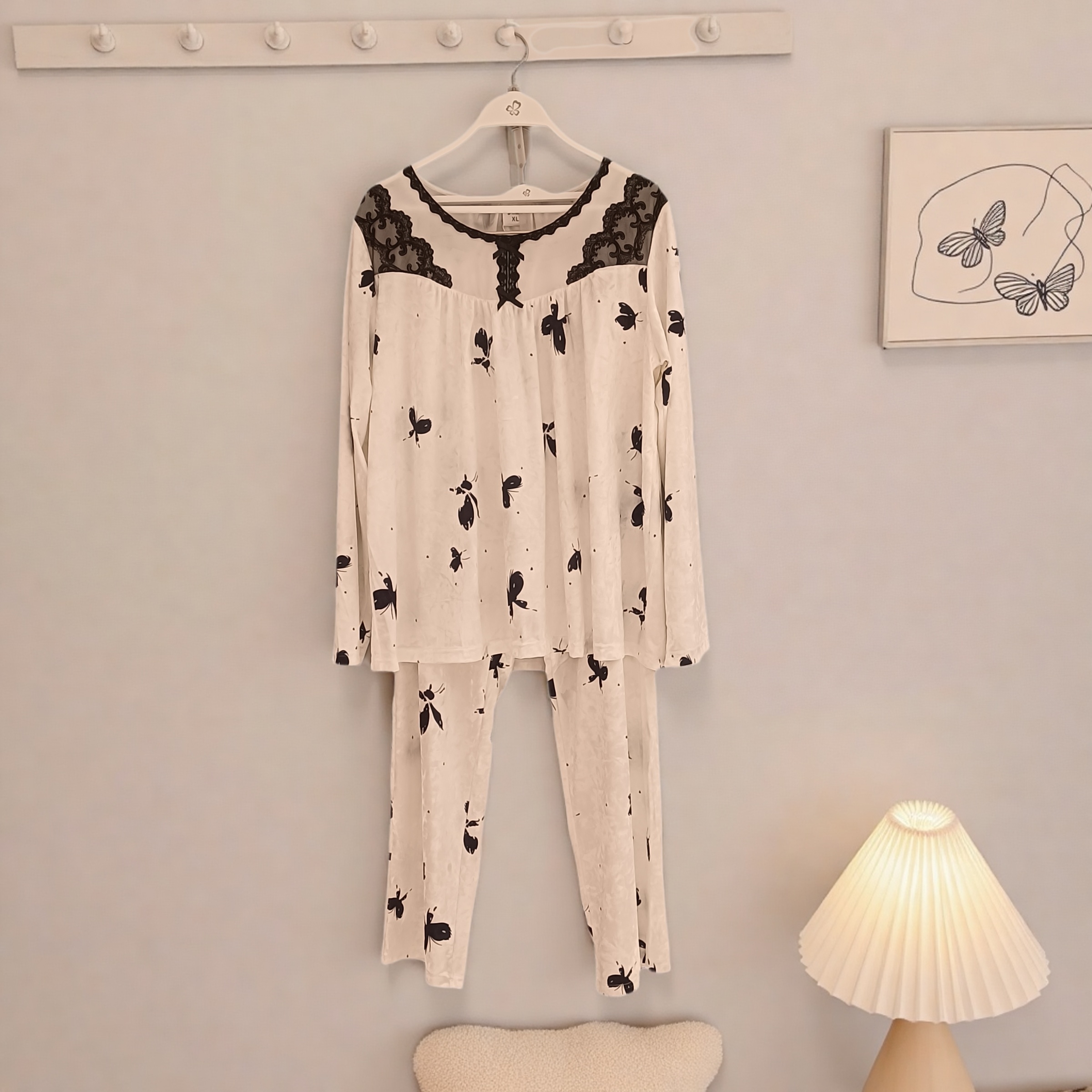 都市丽人轻奢超细钻石绒圆领睡衣