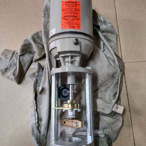 议价普莱格温控阀驱动头执行器，货场买回的，型号：SBA45-4，