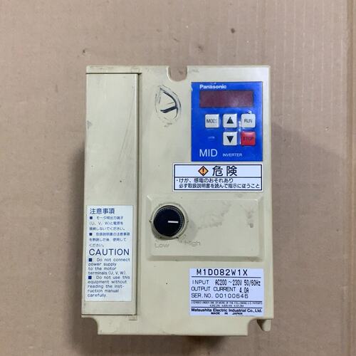 议价M1D082W1X，变频器输入AC200-230V，输出电流
