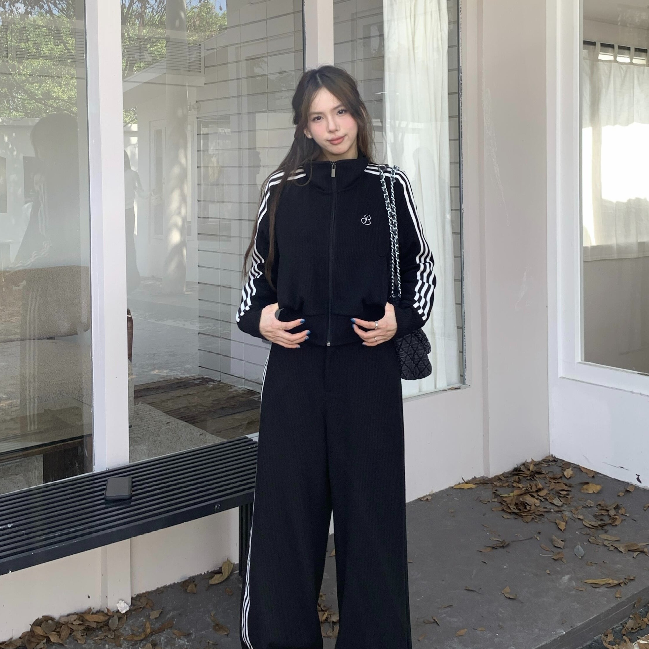 Jennie同款秋季长袖外套