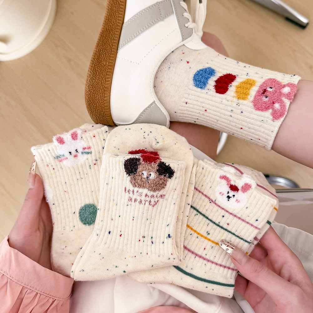 小兔叽可爱袜子女纯棉秋冬季中筒棉袜点子纱卡通个性女袜诸暨